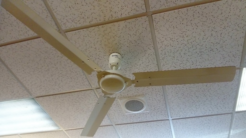 4x Ceiling Fans Xpelair Whisper In Bargoed Caerphilly Gumtree