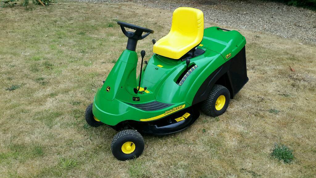 Spares or repairs john deere mower engine blown up and noise from rear