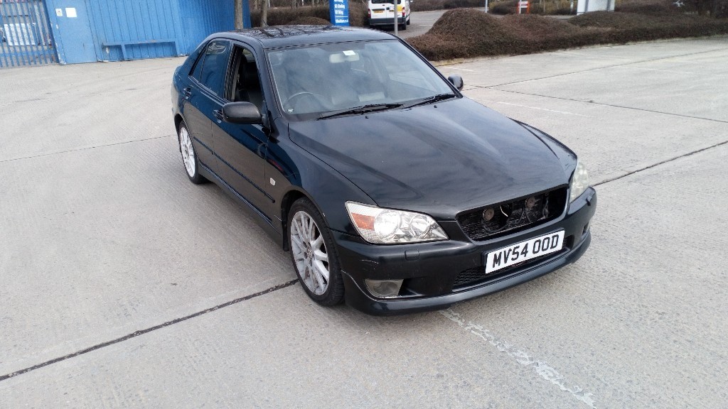 Мерседес 200 se