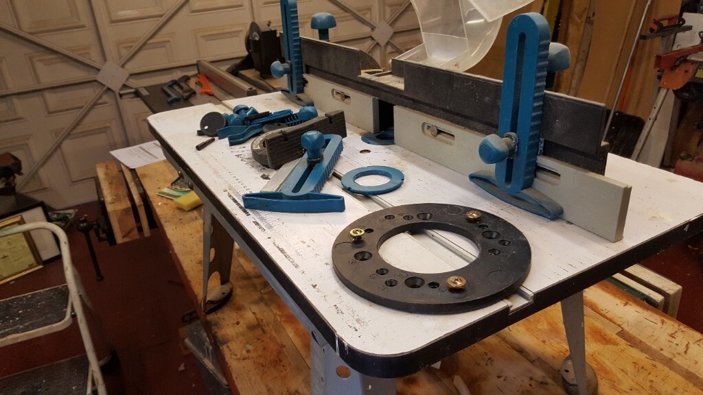 Makita Router Table and accessories in Gedling, Nottinghamshire Gumtree