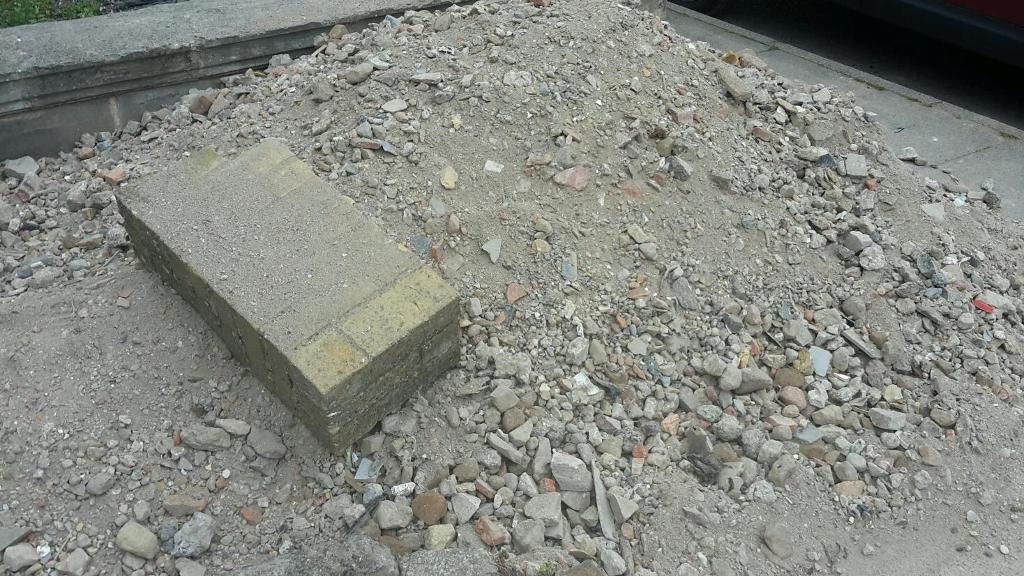 In builders bag, Free crushed concrete, hardcore/sub base in Margate