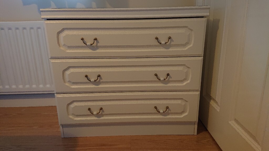 3 Drawer Chest Of Drawers In Swindon Wiltshire Gumtree