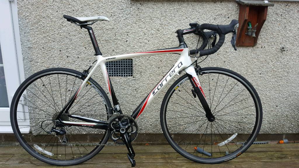 Carbon Fibre Carrera Virago Road Bike with Shimano 105 in Glasgow