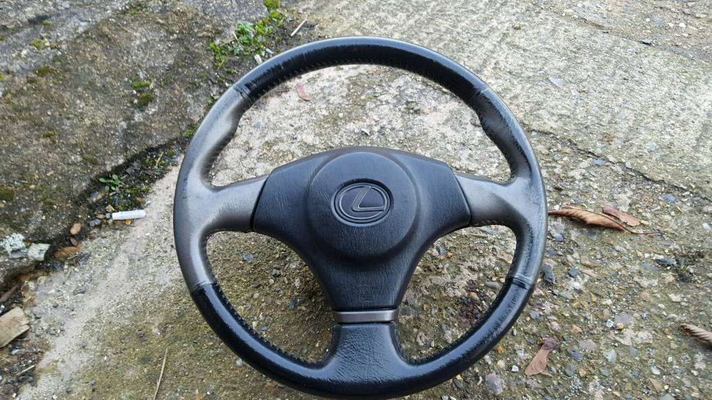 Lexus is200 sport steering wheel in Stevenage, Hertfordshire Gumtree