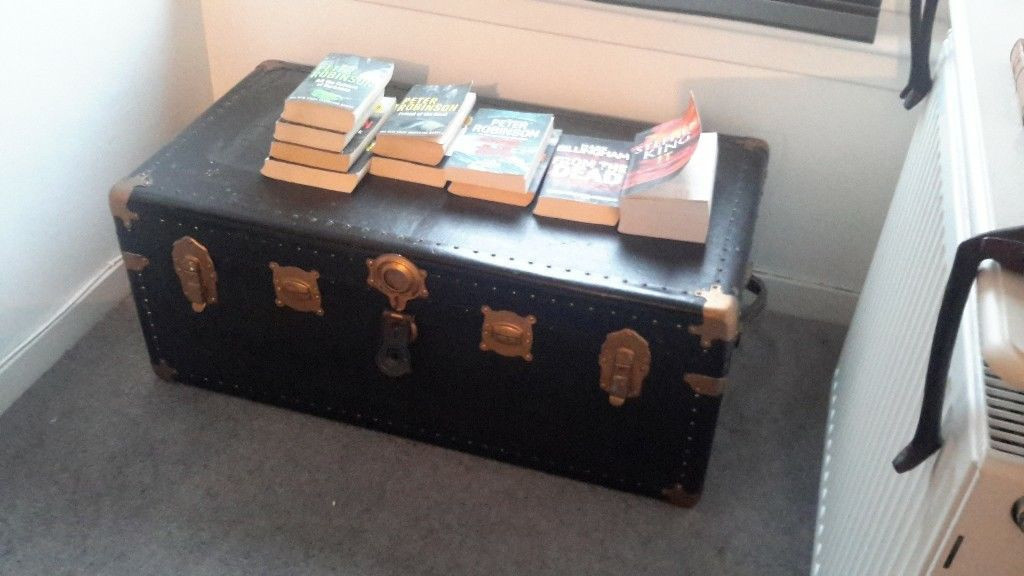 Shabby Chic Trunk Coffee Table / Old Trunk turned Shabby Chic Coffee Table | Hometalk - I made sure to tape up the table to keep the mess (and yes, i am messy) to a minimum.