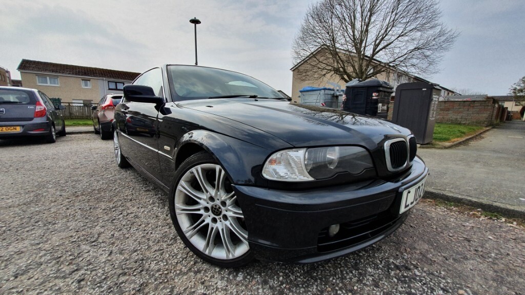 Bmw 320 black