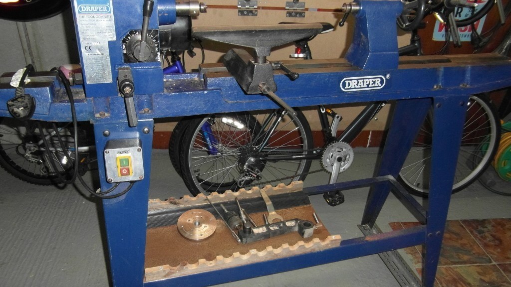 DRAPER WTL90 VARIABLE SPEED WOOD TURNING LATH in Selston