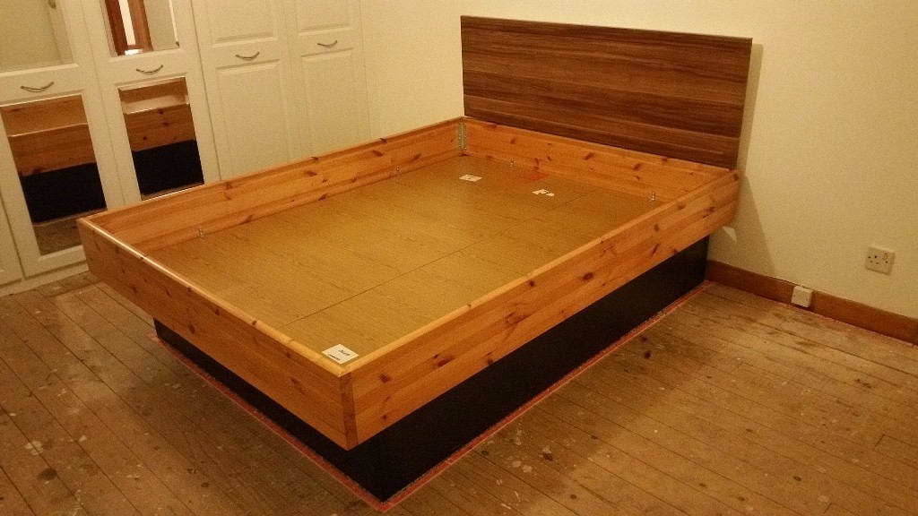 Aquastar, queen size, hard side, pine, blue, 2 second waterbed 5ft x