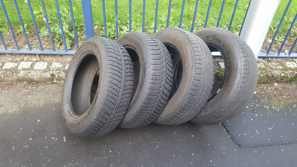 4 Tyres 15 inch. Two of them are Like NEW 195x65x15 in