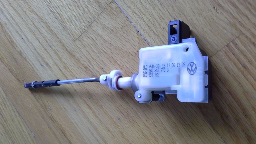 Vw, Audi, Skoda, Seat Fuel Flap Door Open Release Actuator Solenoid