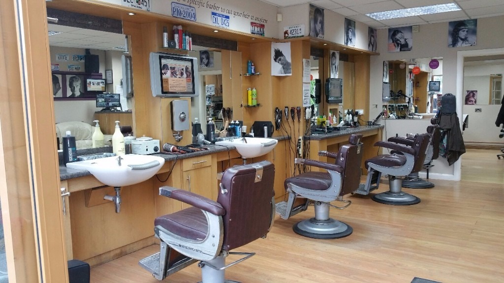 Barbers shop for Sale Re Released in Northolt, London Gumtree