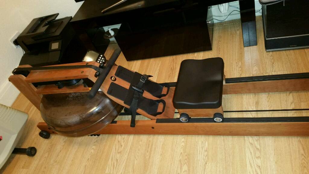 Waterrower Water Rower Rowing Machine in Cherry Wood with Latest S4