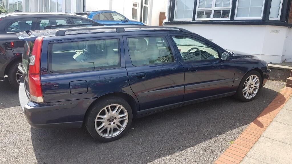 Volvo v70 2003