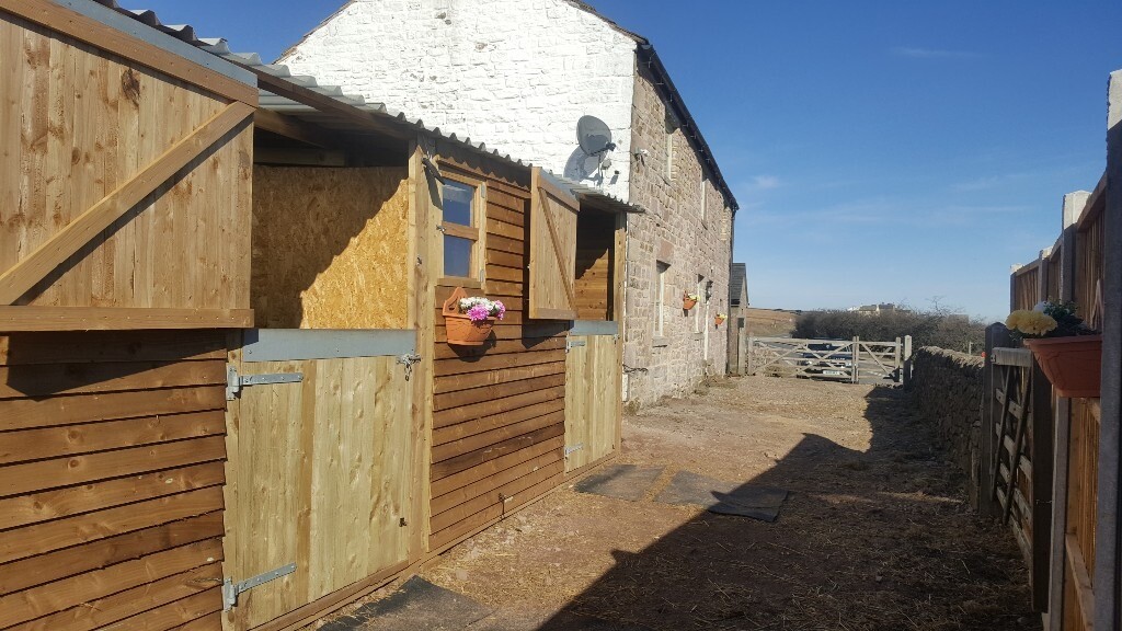 House with Land & Stables in Buxton, Derbyshire Gumtree