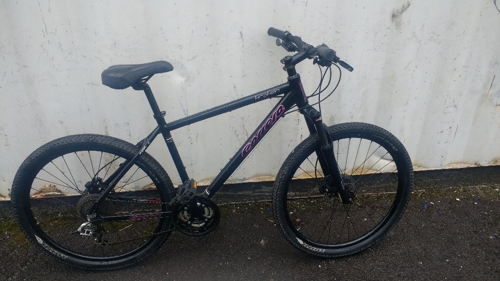 carrera bikes with hydraulic brakes