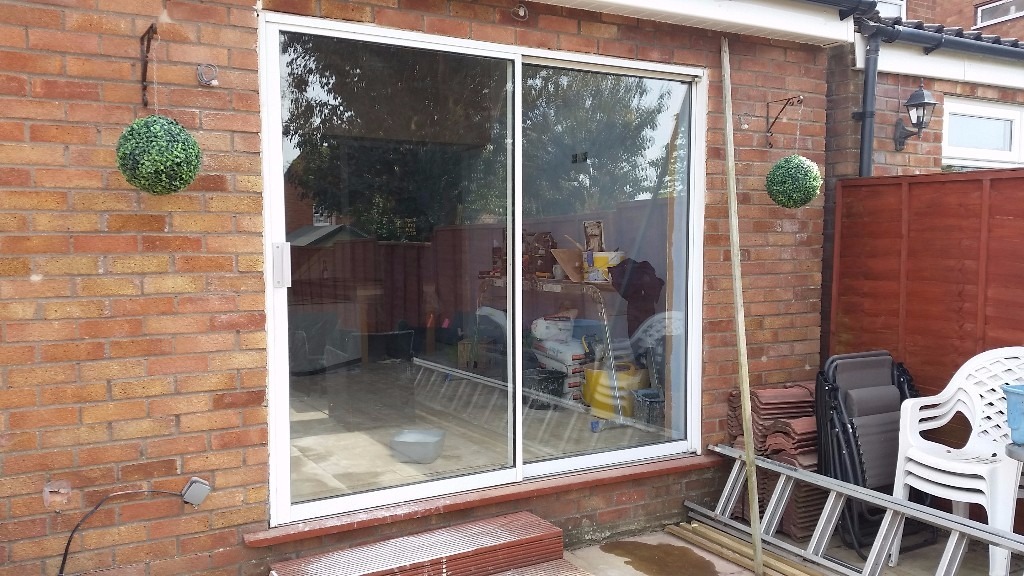 White Aluminium patio doors in Whitchurch, Bristol Gumtree