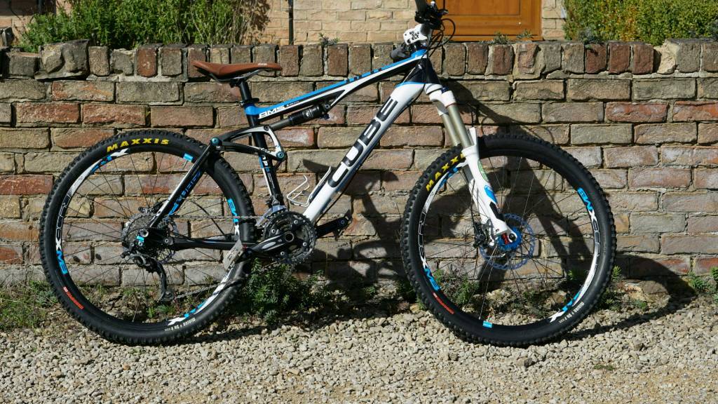 cube ams 140
