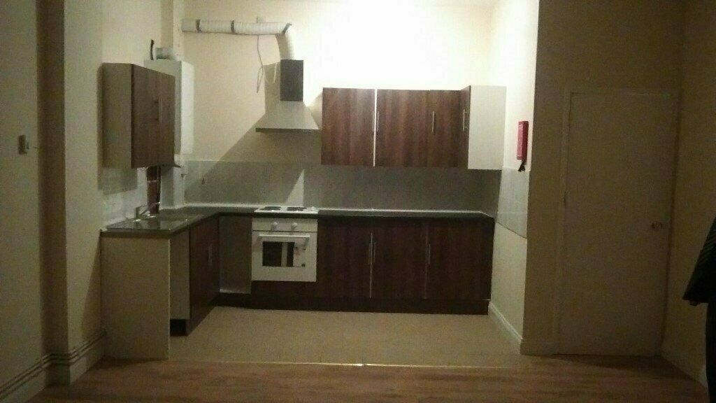 **LET BY** 3 BEDROOM ON GIBSON STREET - GOOD CONDITION - DSS WELCOME - NO DEPOSIT 