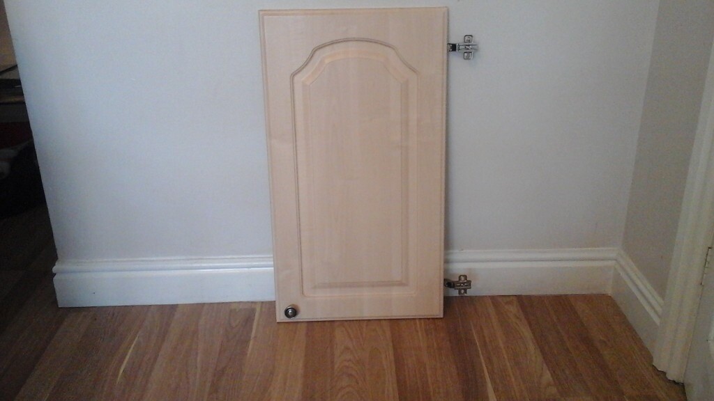 16 Kitchen Cupboard Doors Drawer Fronts Pelmets Plinths End