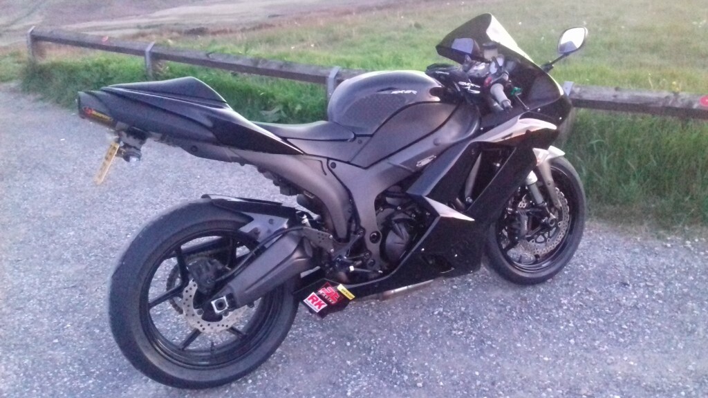 Kawasaki Zx6r 2007, cat n, 1100 pounds spent, bikes now in mint