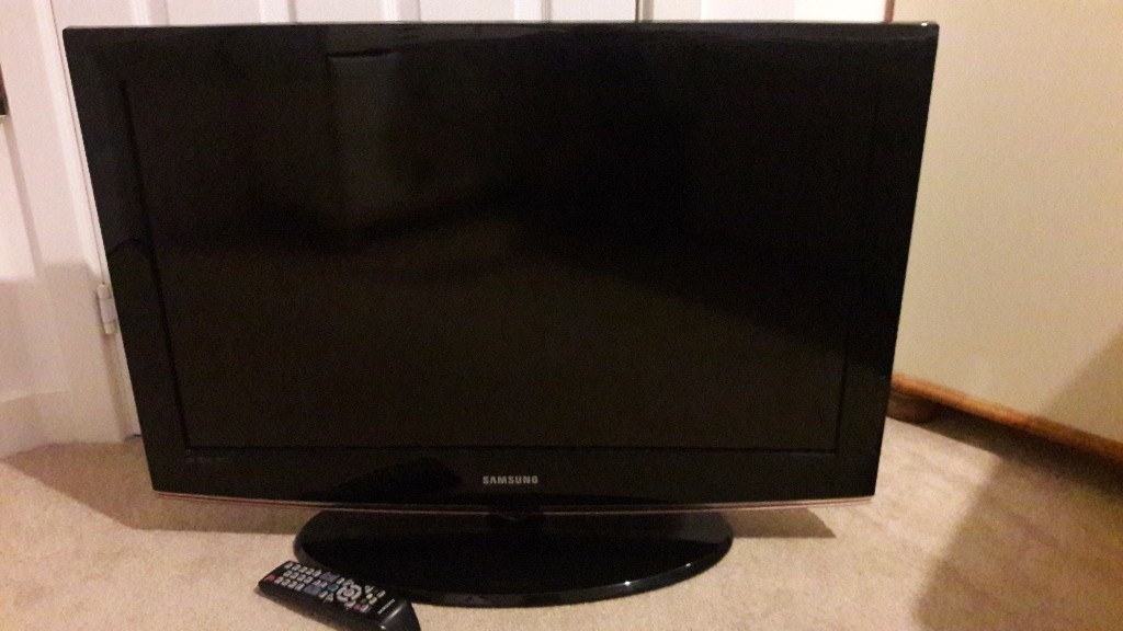 32 inch Samsung LCD TV FOR SALE in Norwich, Norfolk Gumtree