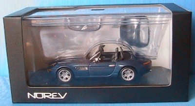 BMW Z8 ROADSTER BLEU METAL INTERIEUR GRIS NOREV 1/43 cabriolet BLUE