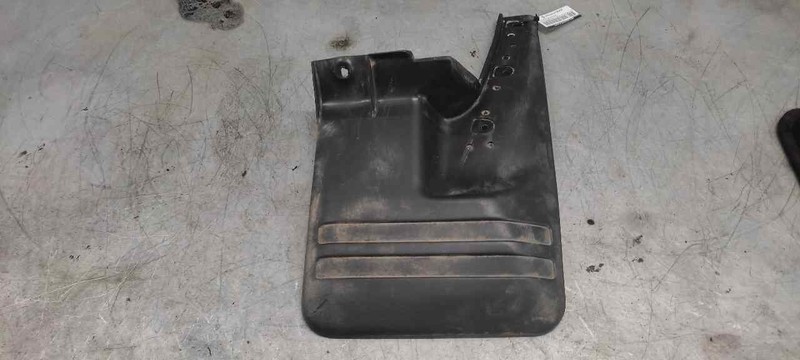 Mb646926 Jupe Avant Pour Mitsubishi Galloper Hyundai 2.5 Tdi S.E. Conf 1201710