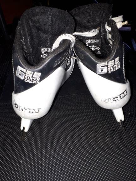 CCM Tacks 652 Ice Hockey Goalie Skates Size 4