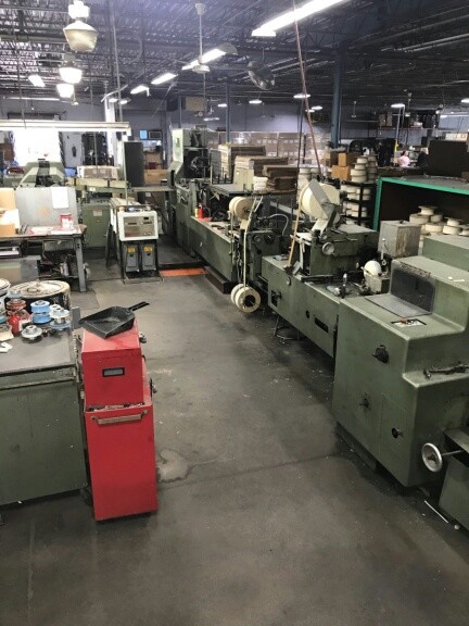 1985 Kolbus BF 522 A Casing-in line compact flow w/thousands in supplys