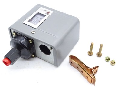 JOHNSON CONTROLS P70AA-5 AIR PRESSURE REGULATOR