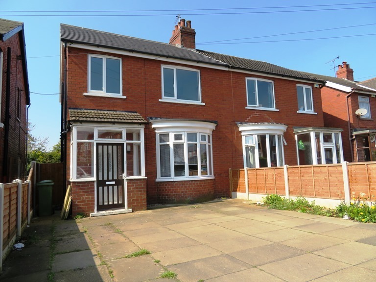 Highfield Avenue Scunthorpe DN15 7EA in Armthorpe, South Yorkshire