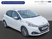 2019 Peugeot 208 1.2 PureTech 82 Signature 5dr [Start Stop] HATCHBACK PETROL Man