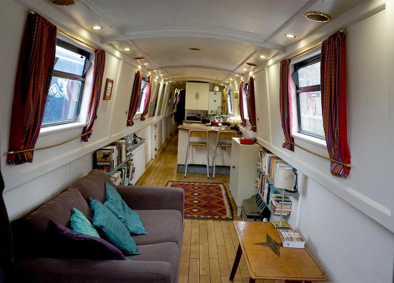 65 ft narrowboat Rocinante for sale in London in Dalston 