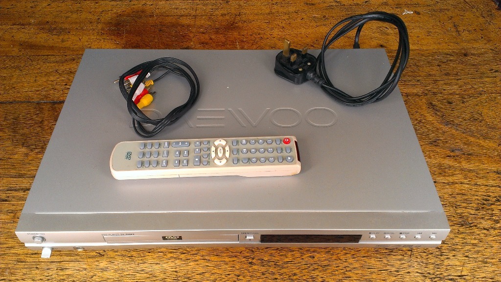 Regionfree Daewoo DVD player (DV500ES) in Edinburgh City Centre