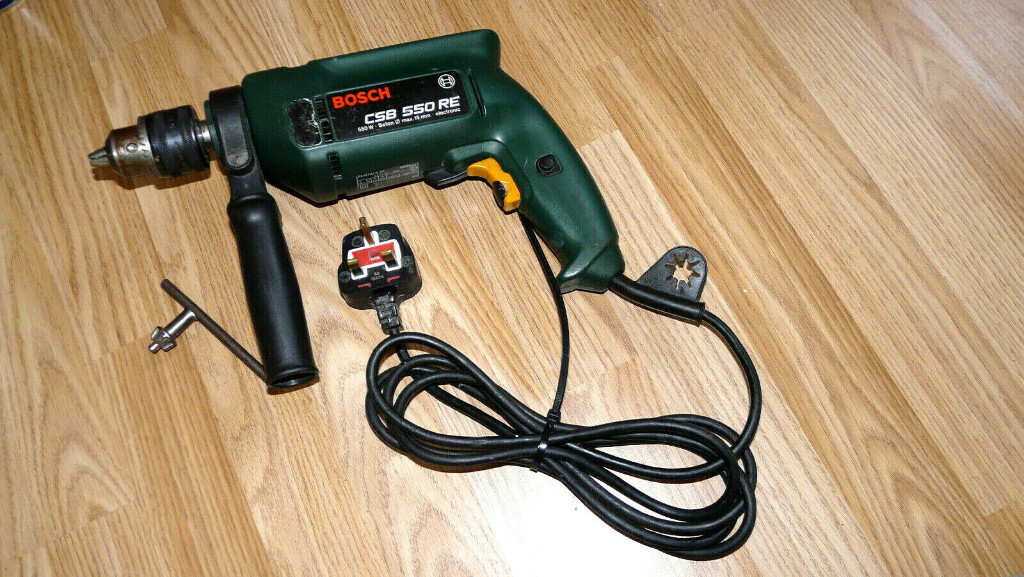 SALE of 230 V Bosch CSB 550 RE drill with hammer drill function in