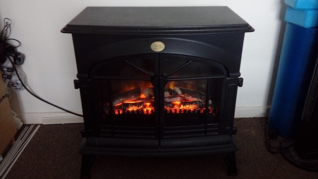Berry electric style wood burning stove in Newcastle, Tyne and Wear
