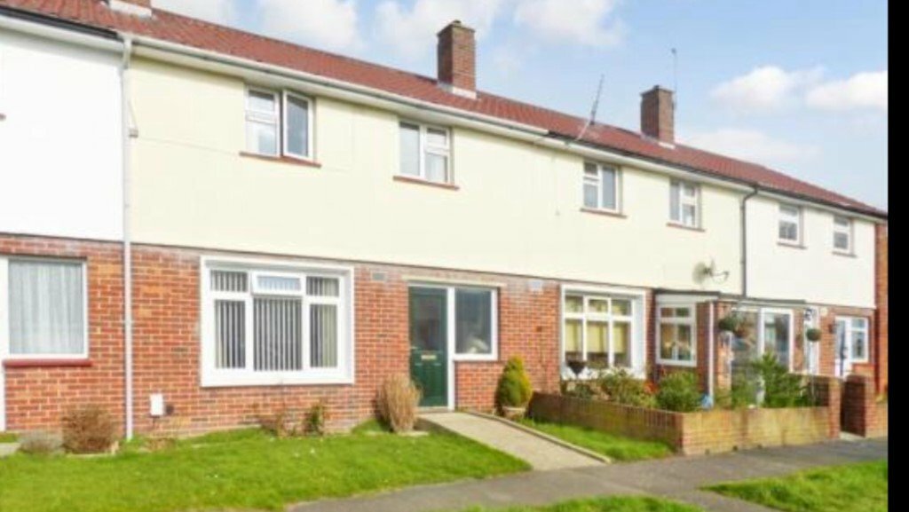 2 Bedroom House Gosport, Town Centre. in Gosport, Hampshire Gumtree