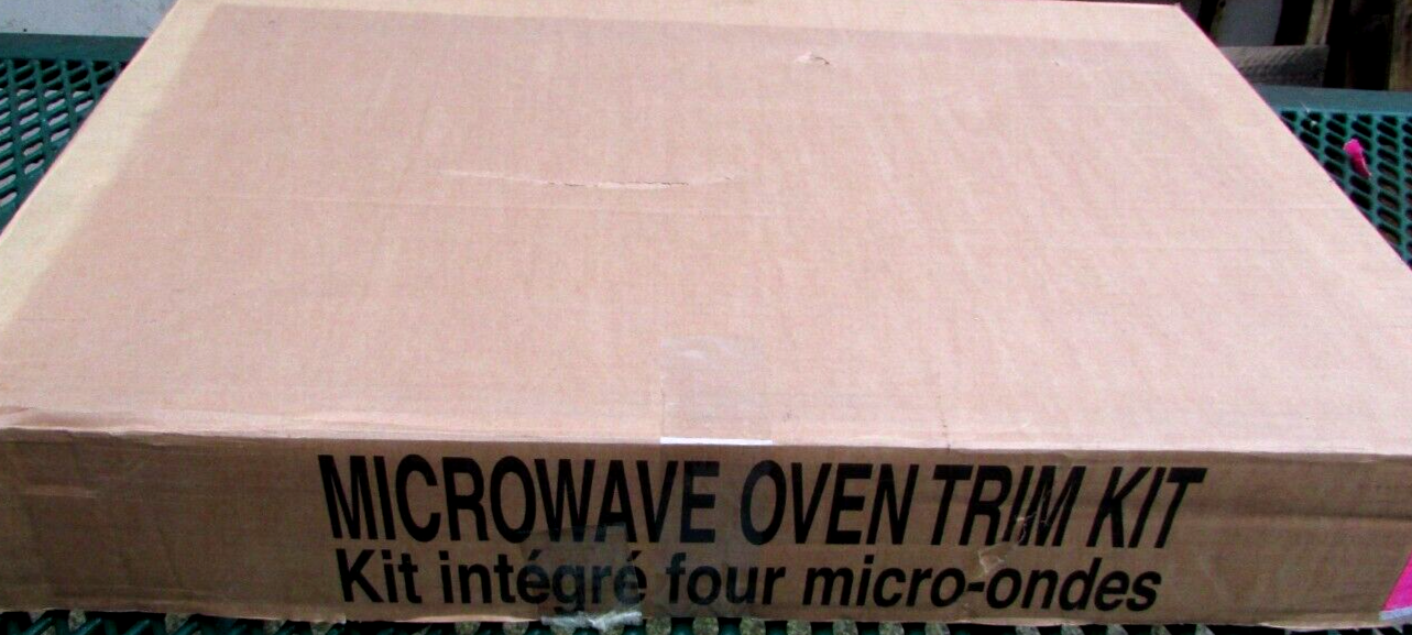 KitchenAid 27" Microwave Oven Trim Kit No. MK1157XVQ - White