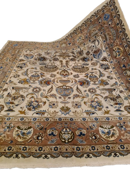 Perserteppich Orientteppich HandgeknÃ¼Pfter Teppich Vasen Kashmar 254x251cm