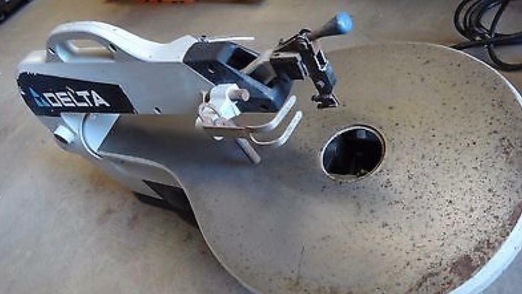 Delta 40570 scroll saw in Sketty, Swansea Gumtree