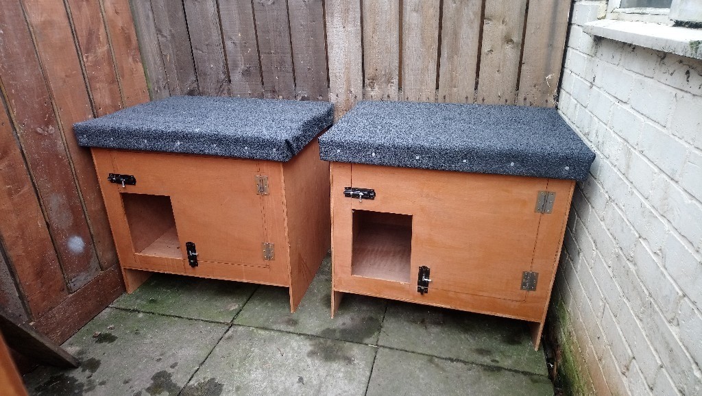 Dog kennel / box x2 in Chester Le Street, County Durham Gumtree