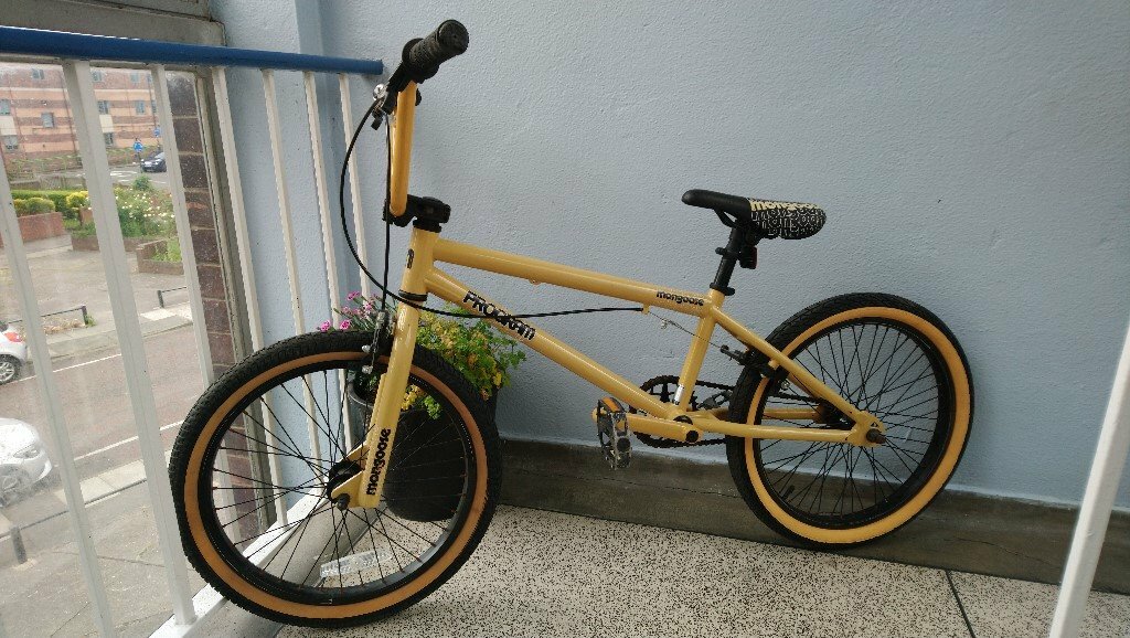MONGOOSE PROGRAM STUNT BICYCLE BIKE 20 X 2.0 INOVA TYRES,EXCELLENT,NEAR