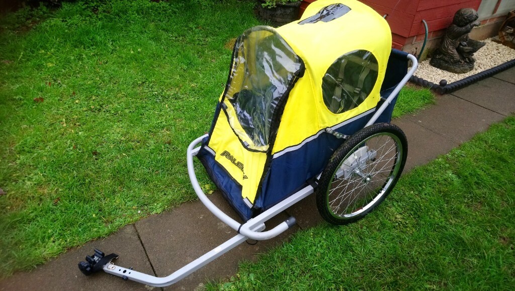 Nice Raleigh 2 childs bike trailer in Bilborough, Nottinghamshire