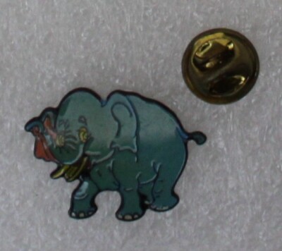 1980s DUMBO Lapel Pin 0.8'' x 1.1'' (2 x 2.75cm) Blue Elephant Walt Disney Vintage