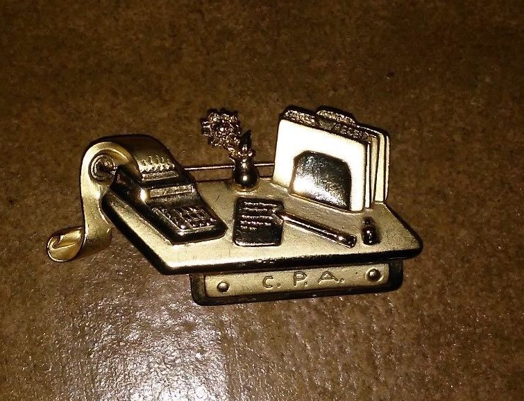 VINTAGE CPA PIN BROOCH ACCOUNTANT MONEY MANAGER ADDING MACHINE FILES Men Women
