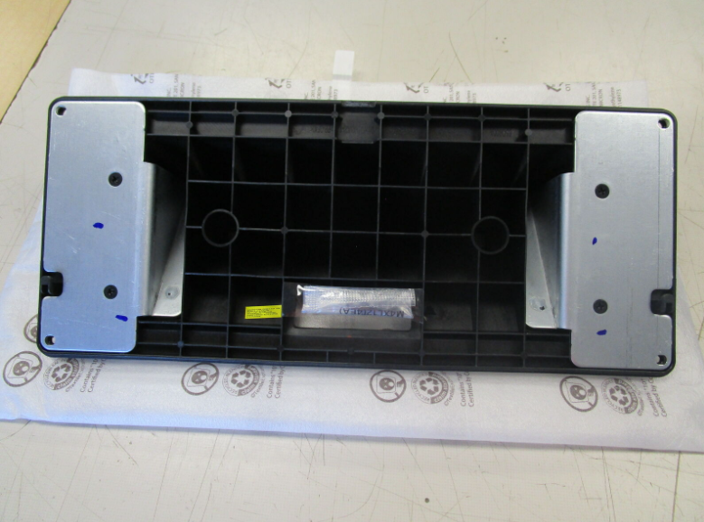 Samsung TV p-stand bn53200c unused with screws