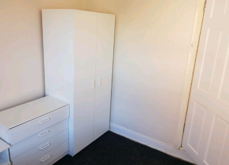 Hull Newland Avenue Rooms To Let 225 Per Month In Hull East Yorkshire Gumtree