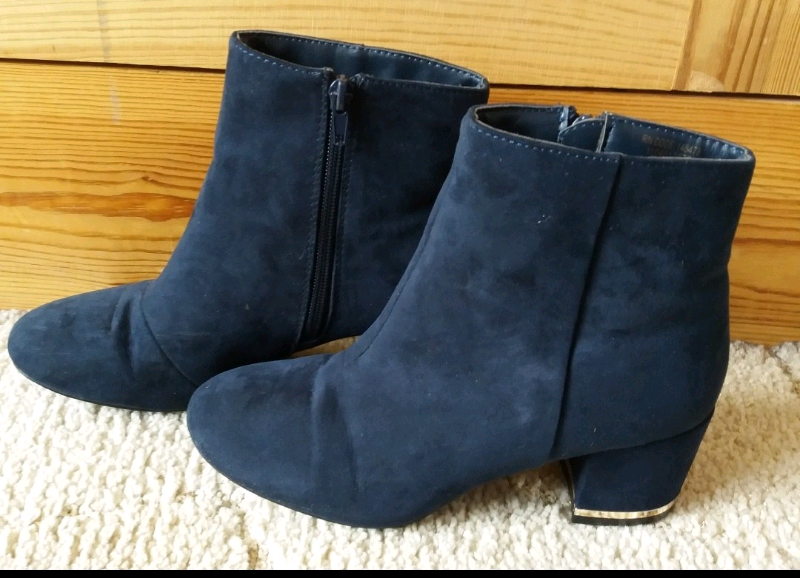 ladies brown leather ankle boots size 4