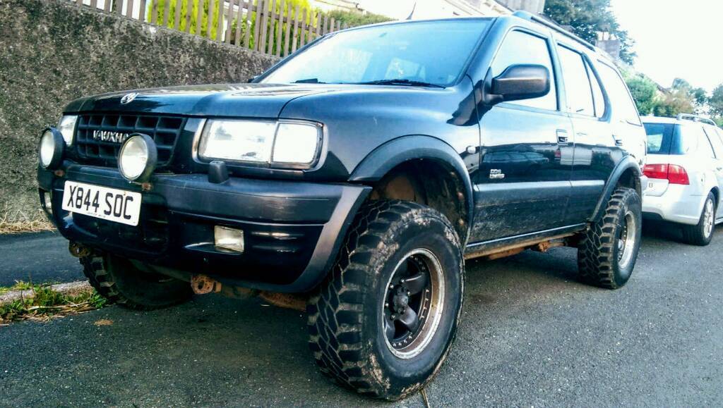 Vauxhall Frontera 4x4 Jeep 3.2 V6 open to offers in Bere