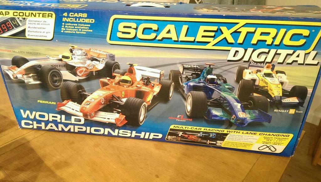 Scalextric Digital World Championship F1 4 car set in Uxbridge